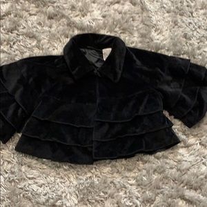 Velvet like shrug coat